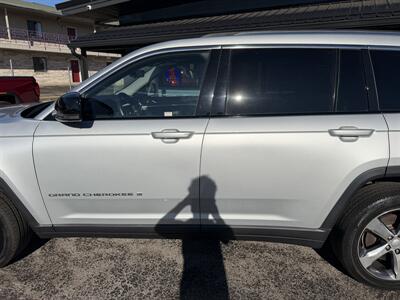 2021 Jeep Grand Cherokee L Limited   - Photo 3 - Elkhart, IN 46514