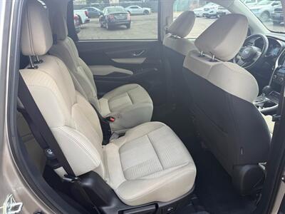 2020 Subaru Ascent PREMIUM   - Photo 14 - Elkhart, IN 46514
