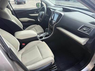 2020 Subaru Ascent PREMIUM   - Photo 16 - Elkhart, IN 46514