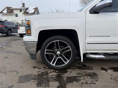2015 Chevrolet Silverado 1500 LTZ   - Photo 3 - Elkhart, IN 46514