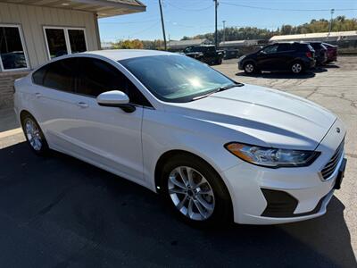 2020 Ford Fusion SE   - Photo 6 - Elkhart, IN 46514