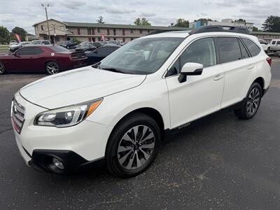 2017 Subaru Outback 3.6R Limited - Photo 2 - Elkhart, IN 46514