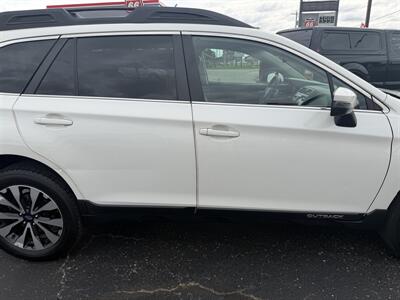 2017 Subaru Outback 3.6R Limited - Photo 8 - Elkhart, IN 46514