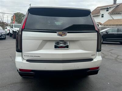 2023 Cadillac Escalade SPORT PLATINUM   - Photo 8 - Elkhart, IN 46514