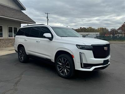 2023 Cadillac Escalade SPORT PLATINUM   - Photo 11 - Elkhart, IN 46514