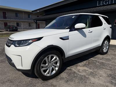 2018 Land Rover Discovery HSE   - Photo 2 - Elkhart, IN 46514