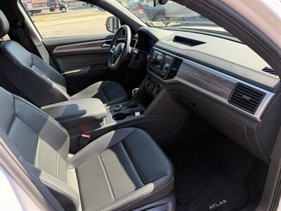 2022 Volkswagen Atlas Cross Sport SE 4Motion - Photo 20 - Elkhart, IN 46514