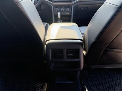 2022 Volkswagen Atlas Cross Sport SE 4Motion - Photo 17 - Elkhart, IN 46514