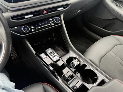 2020 Hyundai Sonata Sport   - Photo 22 - Elkhart, IN 46514