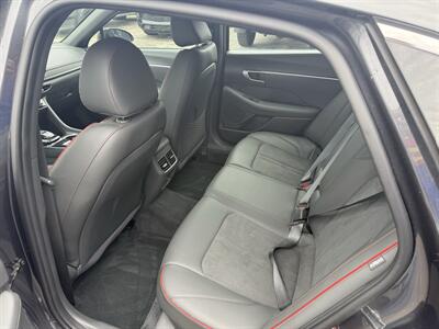 2020 Hyundai Sonata Sport   - Photo 14 - Elkhart, IN 46514