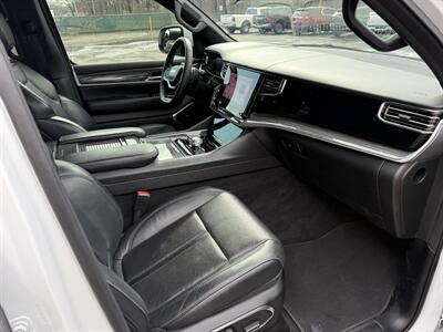 2022 Jeep Wagoneer Series III   - Photo 23 - Elkhart, IN 46514