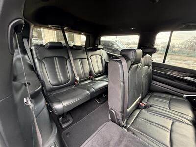 2022 Jeep Wagoneer Series III   - Photo 19 - Elkhart, IN 46514