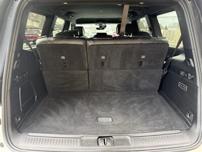 2022 Jeep Wagoneer Series III   - Photo 16 - Elkhart, IN 46514