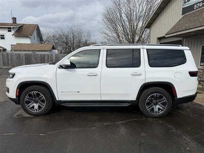 2022 Jeep Wagoneer Series III   - Photo 4 - Elkhart, IN 46514