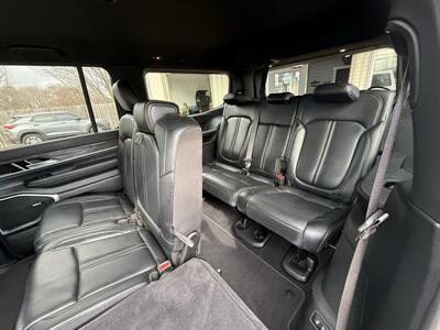 2022 Jeep Wagoneer Series III   - Photo 15 - Elkhart, IN 46514