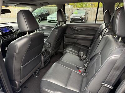 2017 Honda Pilot EXL   - Photo 11 - Elkhart, IN 46514