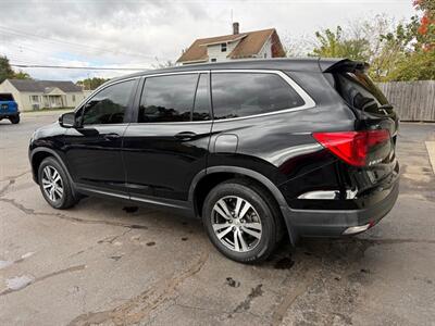 2017 Honda Pilot EXL   - Photo 3 - Elkhart, IN 46514