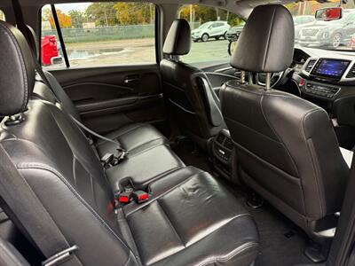 2017 Honda Pilot EXL   - Photo 16 - Elkhart, IN 46514