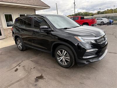 2017 Honda Pilot EXL   - Photo 6 - Elkhart, IN 46514