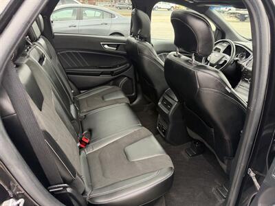 2019 Ford Edge ST - Photo 17 - Elkhart, IN 46514