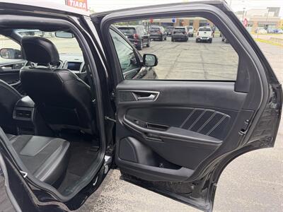 2019 Ford Edge ST - Photo 16 - Elkhart, IN 46514
