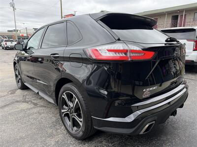 2019 Ford Edge ST - Photo 5 - Elkhart, IN 46514