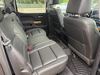 2018 Chevrolet Silverado 1500 LTZ   - Photo 17 - Elkhart, IN 46514