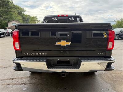 2018 Chevrolet Silverado 1500 LTZ   - Photo 4 - Elkhart, IN 46514