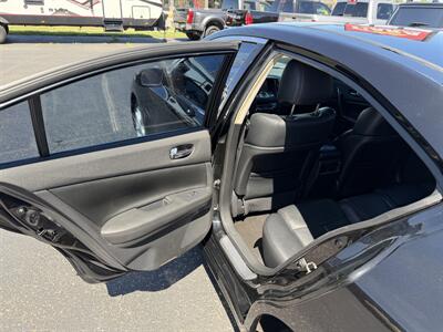 2010 Nissan Maxima 3.5 S   - Photo 12 - Elkhart, IN 46514