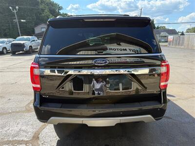 2019 Ford Expedition XLT   - Photo 4 - Elkhart, IN 46514
