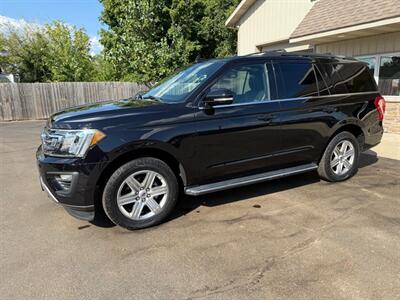 2019 Ford Expedition XLT   - Photo 2 - Elkhart, IN 46514
