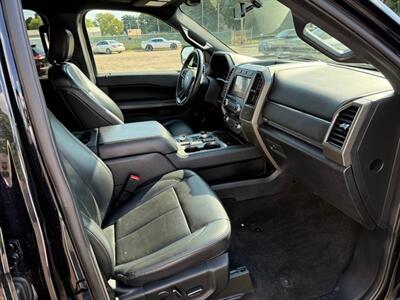 2019 Ford Expedition XLT   - Photo 19 - Elkhart, IN 46514