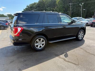 2019 Ford Expedition XLT   - Photo 3 - Elkhart, IN 46514
