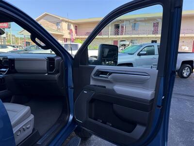 2024 Chevrolet Silverado 2500HD LTZ - Photo 18 - Elkhart, IN 46514