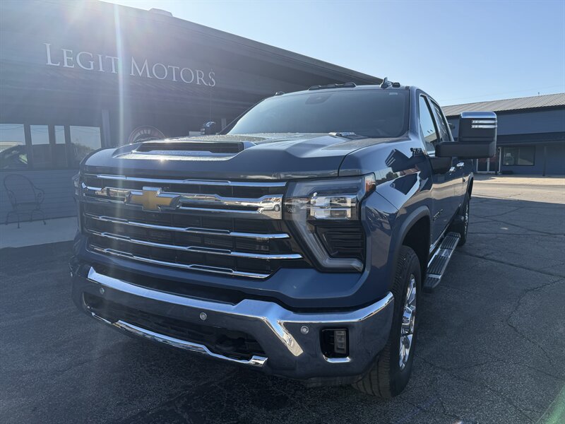 2024 Chevrolet Silverado 2500HD LTZ   - Photo 1 - Elkhart, IN 46514