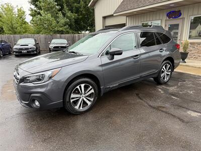 2018 Subaru Outback 3.6R LIMITED   - Photo 2 - Elkhart, IN 46514