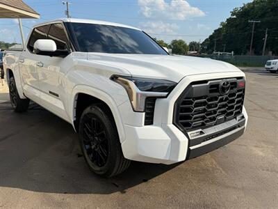 2022 Toyota Tundra SR5   - Photo 16 - Elkhart, IN 46514
