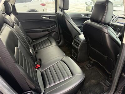 2020 Ford Edge SEL   - Photo 18 - Elkhart, IN 46514