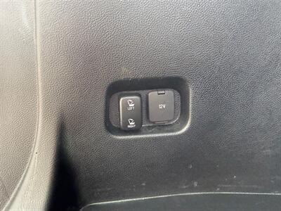 2020 Ford Edge SEL   - Photo 16 - Elkhart, IN 46514