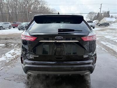 2020 Ford Edge SEL   - Photo 5 - Elkhart, IN 46514