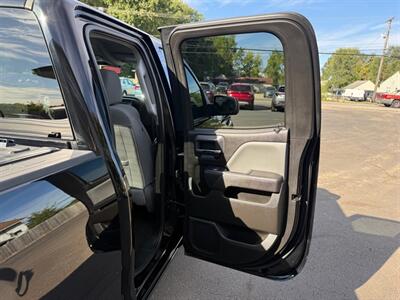 2017 Chevrolet Silverado 1500 CUSTOM   - Photo 15 - Elkhart, IN 46514