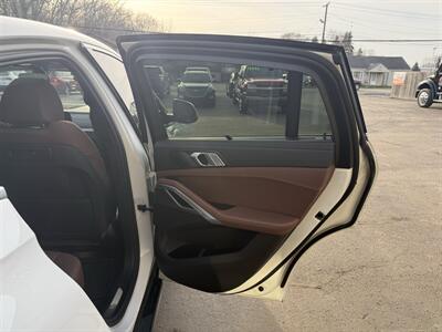 2022 BMW X6 xDrive40i   - Photo 16 - Elkhart, IN 46514