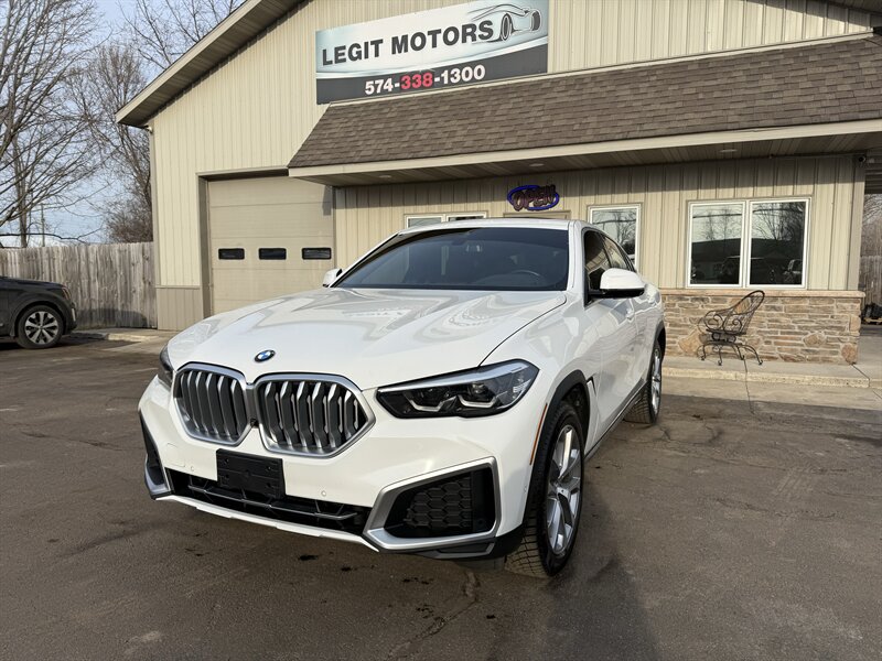 2022 BMW X6 xDrive40i  