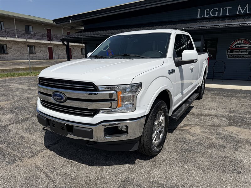 2020 Ford F-150 Lariat   - Photo 1 - Elkhart, IN 46514