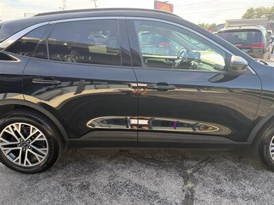 2020 Ford Escape SEL - Photo 7 - Elkhart, IN 46514