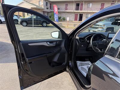 2020 Ford Escape SEL - Photo 10 - Elkhart, IN 46514