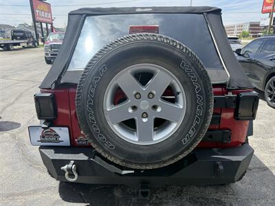 2013 Jeep Wrangler Unlimited Sport   - Photo 6 - Elkhart, IN 46514