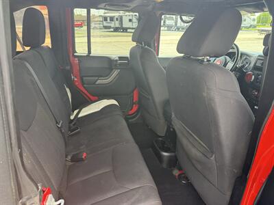 2013 Jeep Wrangler Unlimited Sport   - Photo 16 - Elkhart, IN 46514
