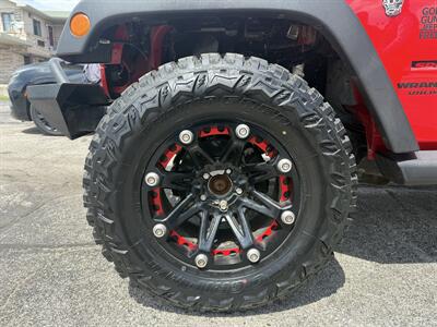 2013 Jeep Wrangler Unlimited Sport   - Photo 3 - Elkhart, IN 46514