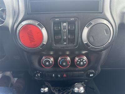 2013 Jeep Wrangler Unlimited Sport   - Photo 20 - Elkhart, IN 46514